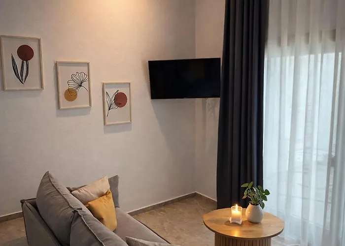 Mykonest * Agios Stefanos (Mykonos)