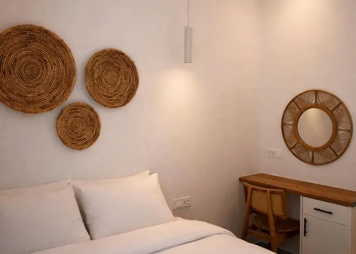 Mykonest * Agios Stefanos (Mykonos)