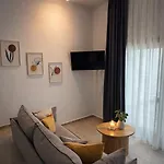 Mykonest * Agios Stefanos (Mykonos)